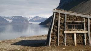 La cabane d'Hilmar NOIS dans le Templefjord au Spitzberg